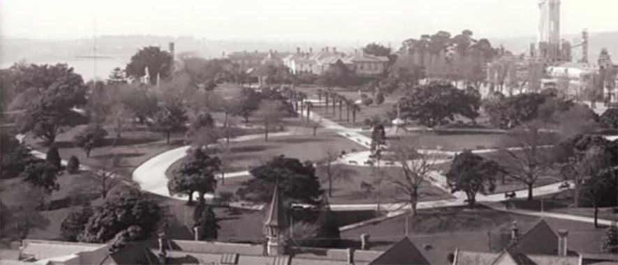 Old photo of The University of Auckland campus.