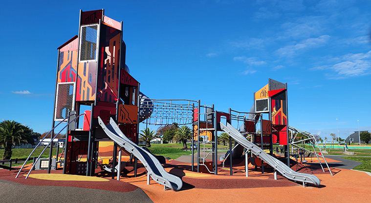 David Lange Park - Brightly coloured high play module with slides, climbing equipment, viewing platforms and more.