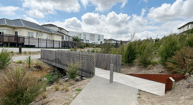 Freeland Reserve - One of the bridges across the stormwater pond. Photo credit: S Hulse.