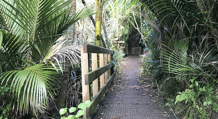 Dingle Dell Path