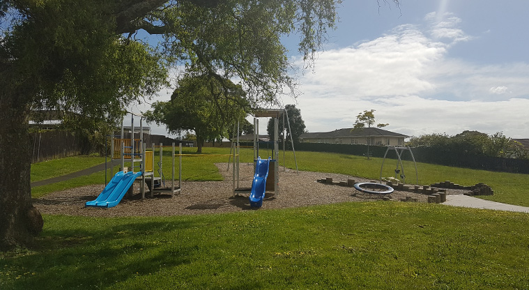 Mangere Centre Path