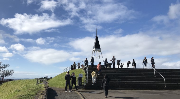 Maungawhau / Mt Eden Path - A short set of steps leading to a concrete platform giving 360-degree views of Auckland.