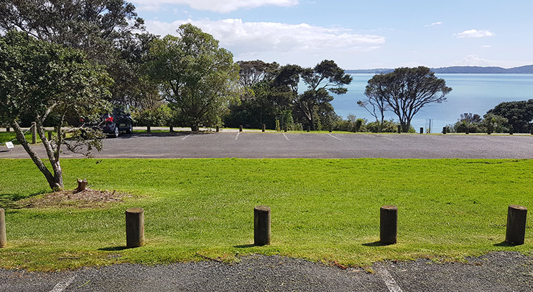 Ōmana Perimeter Path - Main car park area.