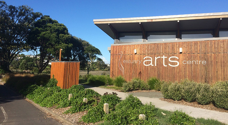 Te Ara Tahuna / Ōrewa Estuary Path - The Estuary Arts Centre in Western Reserve.