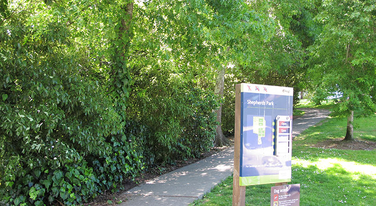 Shepherds Park Path - Path start adjacent to the playground.